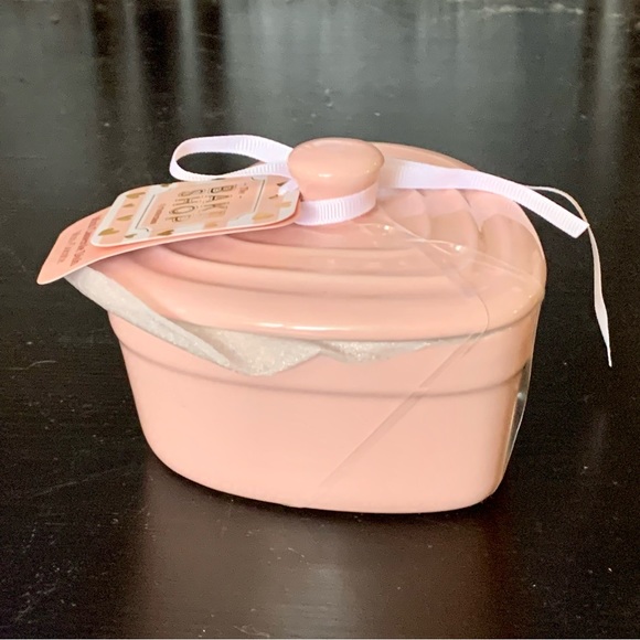 Bake Shop Valentine’s Day Heart Shaped Mini Casserole Dish - Picture 5 of 10